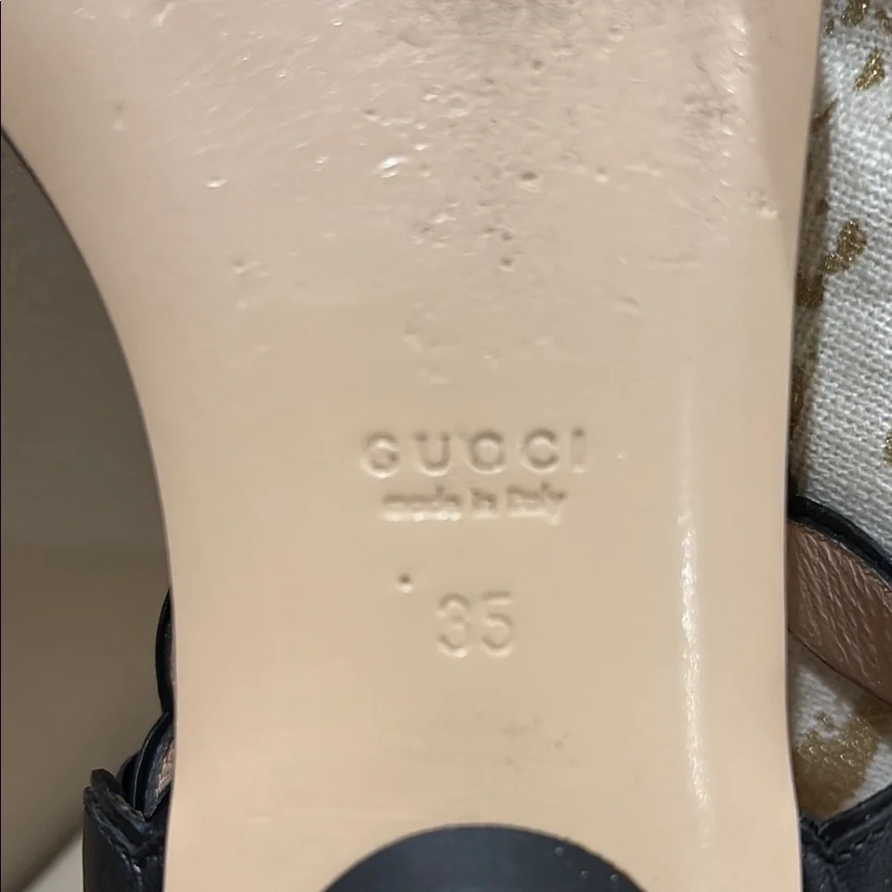 Gucci Black Sandals with Pearl Embellishments - Picture 3 of 14